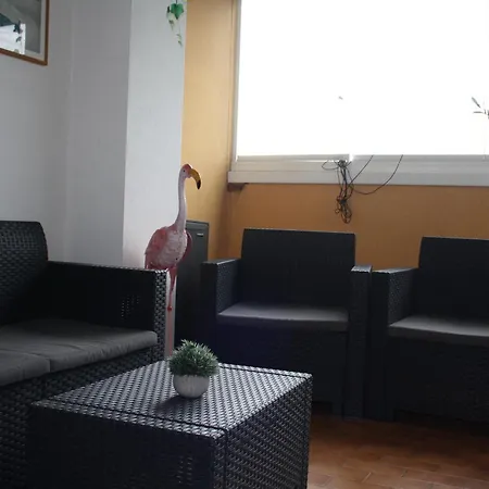 Apiro 11 * Рим